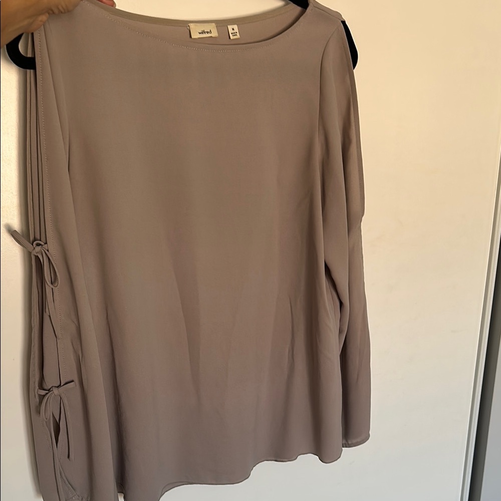 Elegant Women's Taupe Top